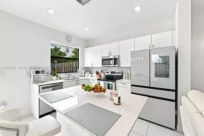 12957 SW 232nd Ln, Homestead, FL 33032 - Photo 9