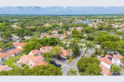 1351 Springside Dr, Weston, FL 33326 - Photo 41
