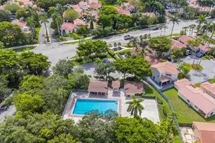 1351 Springside Dr, Weston, FL 33326 - Photo 43