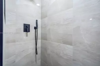 1351 Springside Dr, Weston, FL 33326 - Photo 19