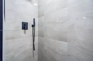 1351 Springside Dr, Weston, FL 33326 - Photo 19