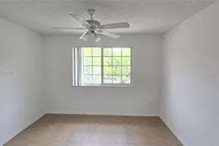 4149 N Haverhill Rd, West Palm Beach, FL 33417 - Photo 21