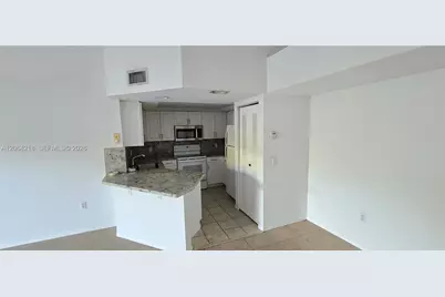 4149 N Haverhill Rd #1619, West Palm Beach, FL 33417 - Photo 9