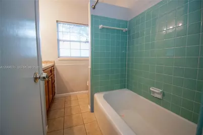 2615 Hargill Dr, Orlando, FL 32806 - Photo 25