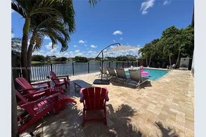 3964 NE 15th St, Homestead, FL 33033 - Photo 5