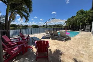 3964 NE 15th St, Homestead, FL 33033 - Photo 5