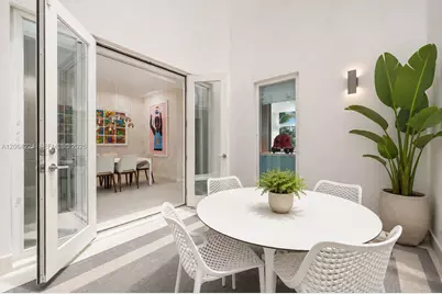6203 Laguna Path N, Miami Beach, FL 33141 - Photo 13