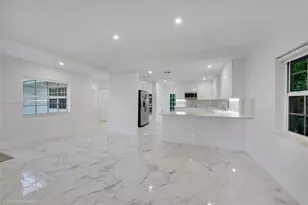 52 Camden Dr, Bal Harbour, FL 33154 - Photo 11