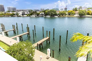 9221 E Bay Harbor Dr, Bay Harbor Islands, FL 33154 - Photo 3