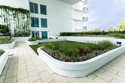 9221 E Bay Harbor Drive #307, Bay Harbor Islands, FL 33154 - Photo 29