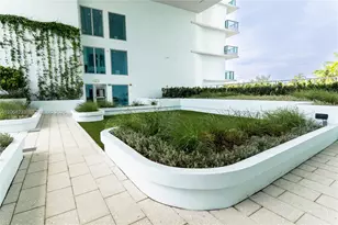 9221 E Bay Harbor Dr, Bay Harbor Islands, FL 33154 - Photo 29