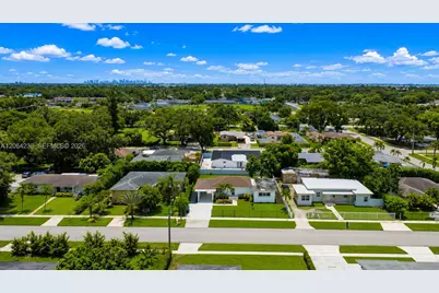 2870 NW 169th Ter, Miami Gardens, FL 33056 - Photo 19