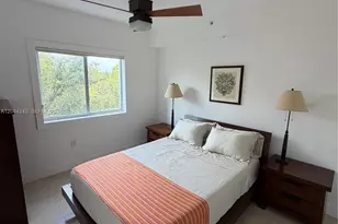 6001 SW 70th St, South Miami, FL 33143 - Photo 9