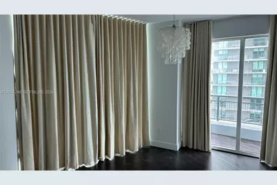 60 SW 13th St #3424, Miami, FL 33130 - Photo 11