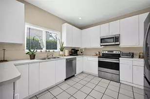 10877 SW 152nd Pl, Miami, FL 33196 - Photo 25