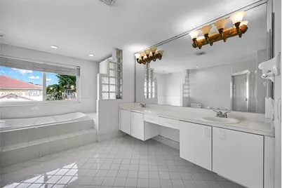 10877 SW 152nd Pl, Miami, FL 33196 - Photo 35