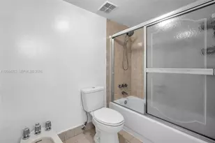 5249 NW 7th St, Miami, FL 33126 - Photo 17