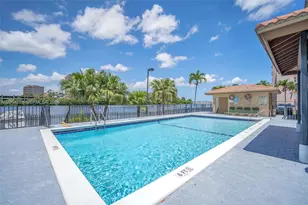 5249 NW 7th St, Miami, FL 33126 - Photo 19