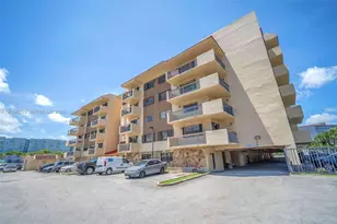 5249 NW 7th St, Miami, FL 33126 - Photo 21