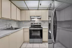 5249 NW 7th St, Miami, FL 33126 - Photo 3