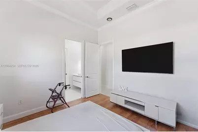 10181 NW 131st St, Hialeah Gardens, FL 33018 - Photo 25