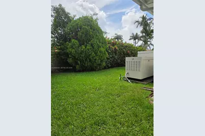 8235 SW 85th Ter, Miami, FL 33143 - Photo 49