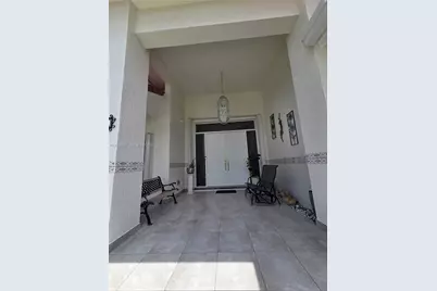 8235 SW 85th Ter, Miami, FL 33143 - Photo 5