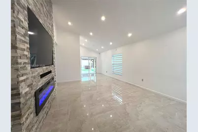 955 NW 106th Ave Cir, Miami, FL 33172 - Photo 25