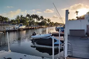 2061 NE 123rd St, North Miami, FL 33181 - Photo 11