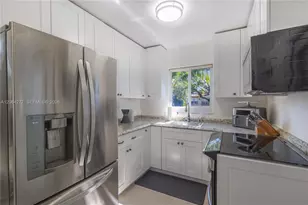 6881 Freedom St, Hollywood, FL 33024 - Photo 5