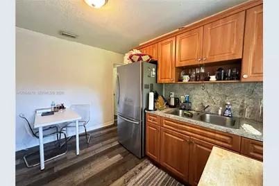 3611 Oak Av, Miami, FL 33133 - Photo 11