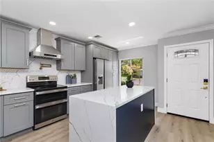 13620 Via Flora, Delray Beach, FL 33484 - Photo 9