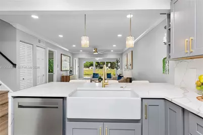 13620 Via Flora #C, Delray Beach, FL 33484 - Photo 11