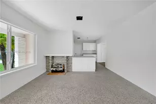 7025 SW 71st Ct, Miami, FL 33143 - Photo 15