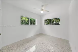 7025 SW 71st Ct, Miami, FL 33143 - Photo 27