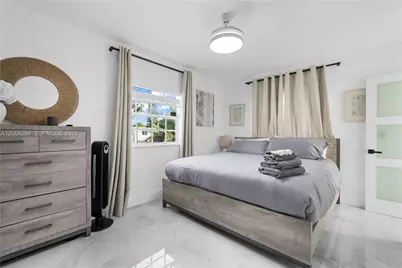 315 NW 106th St, Miami, FL 33150 - Photo 19