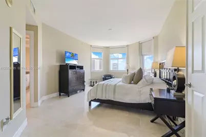 9751 E Bay Harbor Dr #8D, Bay Harbor Islands, FL 33154 - Photo 7