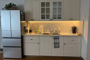 20200 W Country Club Dr, Aventura, FL 33180 - Photo 3