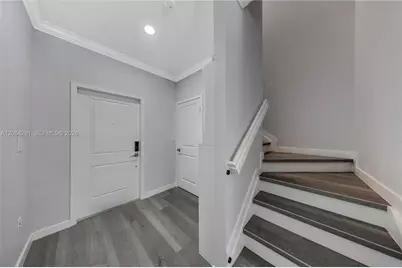 1079 SE 23rd Ter, Homestead, FL 33035 - Photo 11