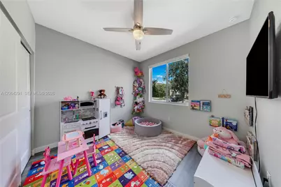 1079 SE 23rd Ter, Homestead, FL 33035 - Photo 13