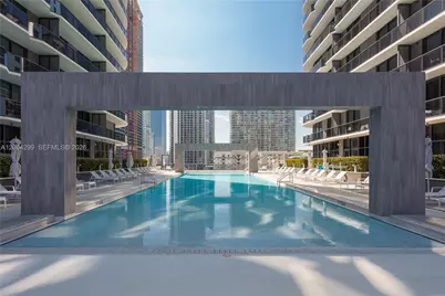 45 SW 9th St #2306, Miami, FL 33130 - Photo 23