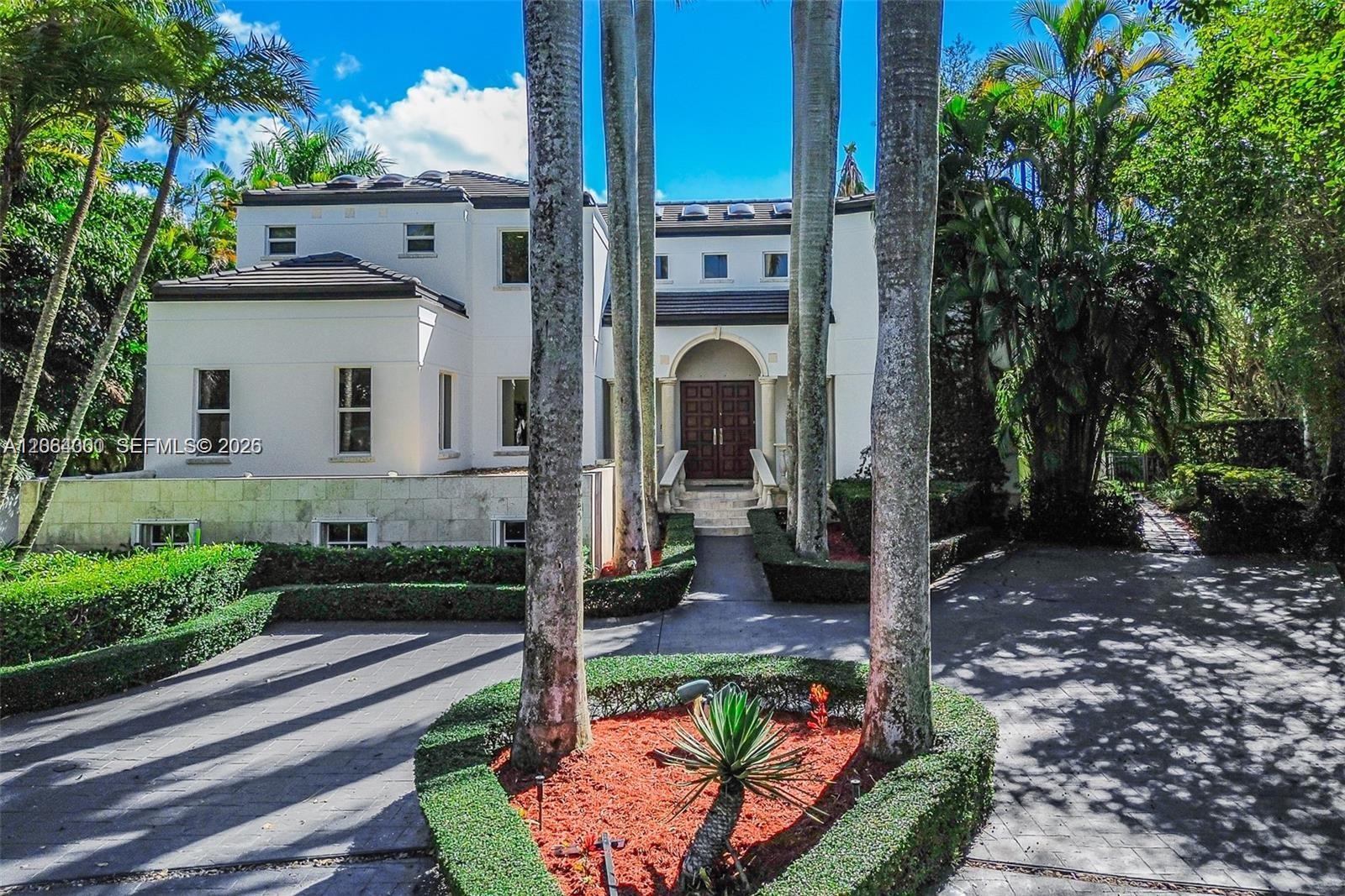 184 Paloma Dr - 184 Paloma Dr, Coral Gables, FL 33143 Luxury Property | Jose Angel Pina