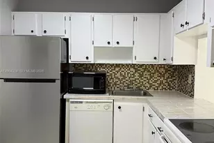 1817 S Ocean Dr, Hallandale Beach, FL 33009 - Photo 15