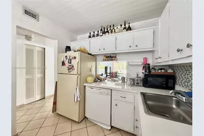 100 Edgewater Dr #305, Coral Gables, FL 33133 - Photo 7