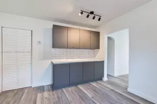 25 NW 78th St, Miami, FL 33150 - Photo 5