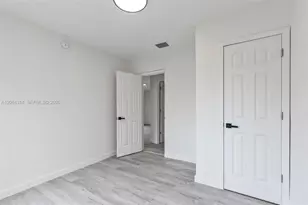 25 NW 78th St, Miami, FL 33150 - Photo 25