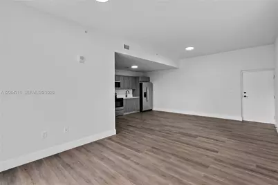 1021 NW 1st St #301, Miami, FL 33128 - Photo 13