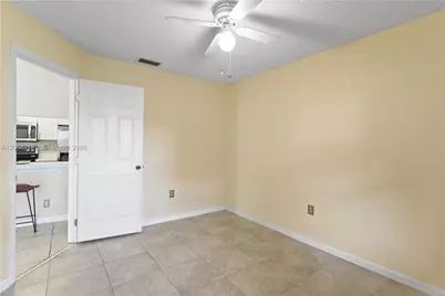 2734 N Nob Hill Rd, Sunrise, FL 33322 - Photo 39