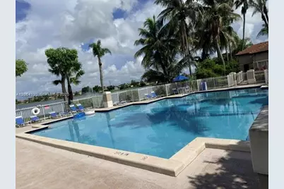 13654 SW 124th Ave Rd, Miami, FL 33186 - Photo 15