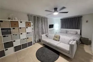613 SE 46th Ter, Cape Coral, FL 33904 - Photo 15